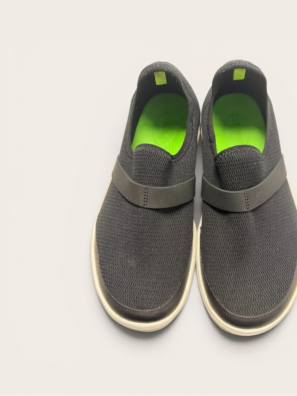 OOFOS OMG Ezee-Low 8.5